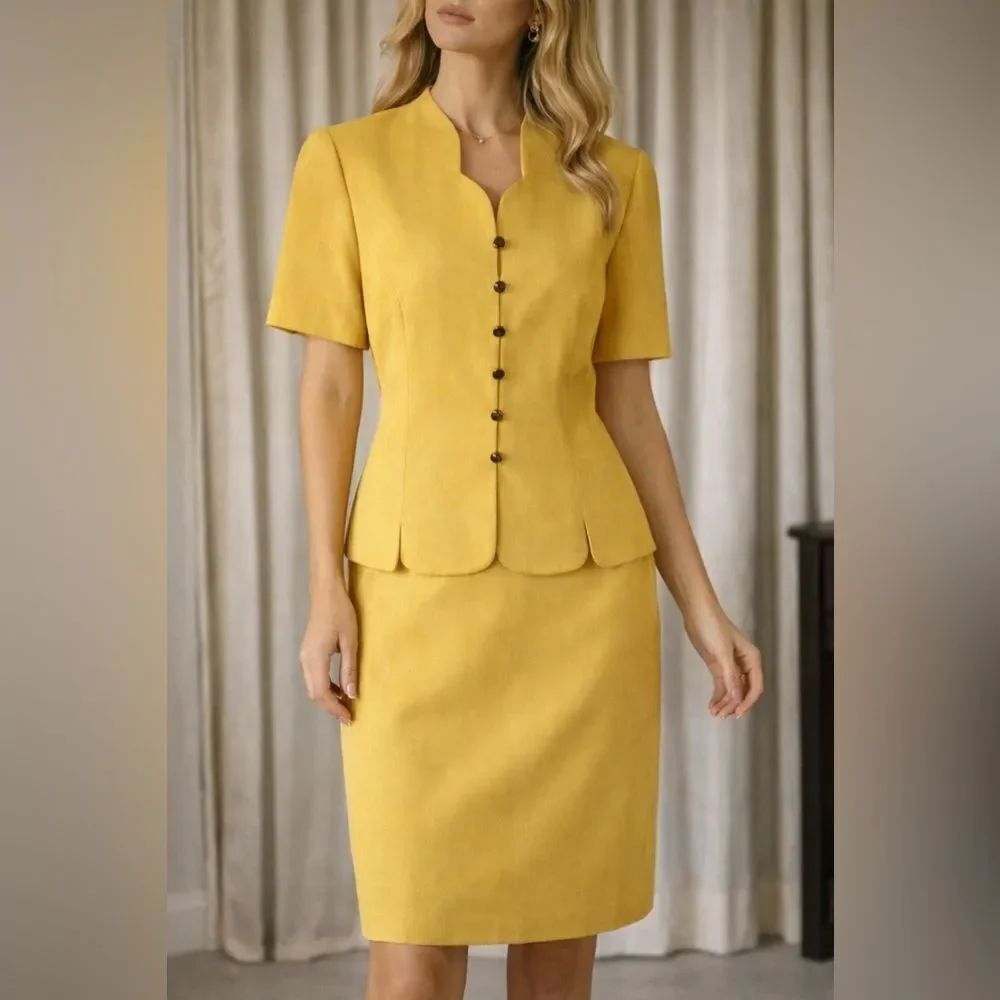 2PC Le Suit PETITE TOWSuit , Shirt Yalow Women Size 16